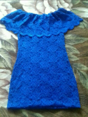 красивое синее платье